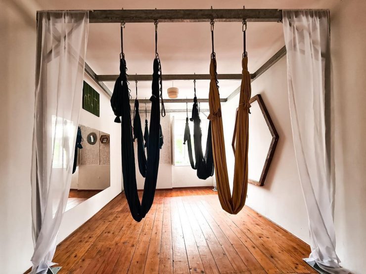 aerial-yoga-in-budapest