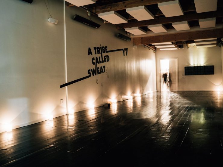 hot-yoga-bikram-yoga-in-new-york-y7