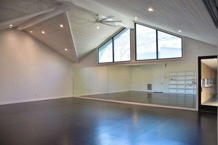 yogastudios-dallas-pure-yoga